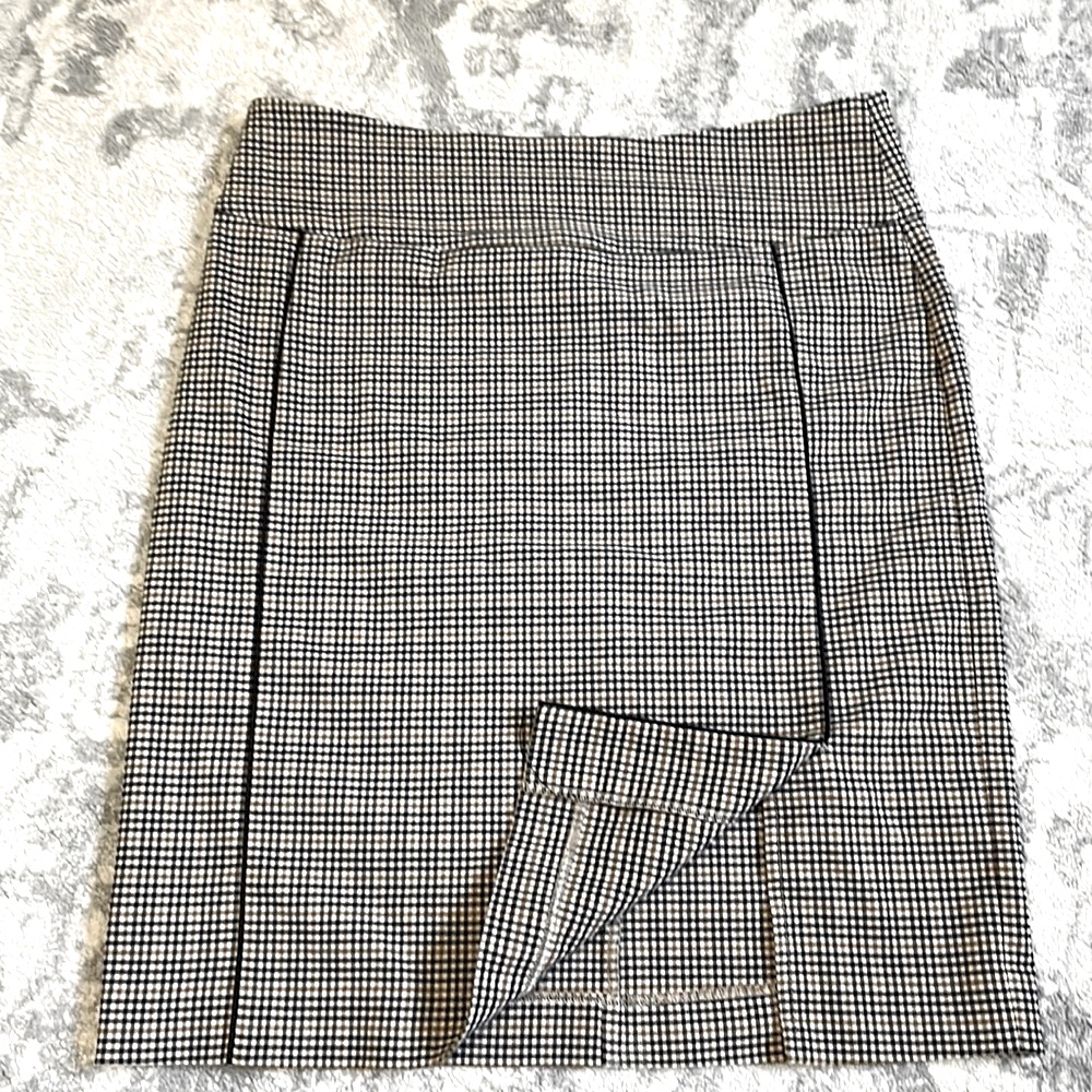 Selma Piping Detail Plaid Pencil Skirt